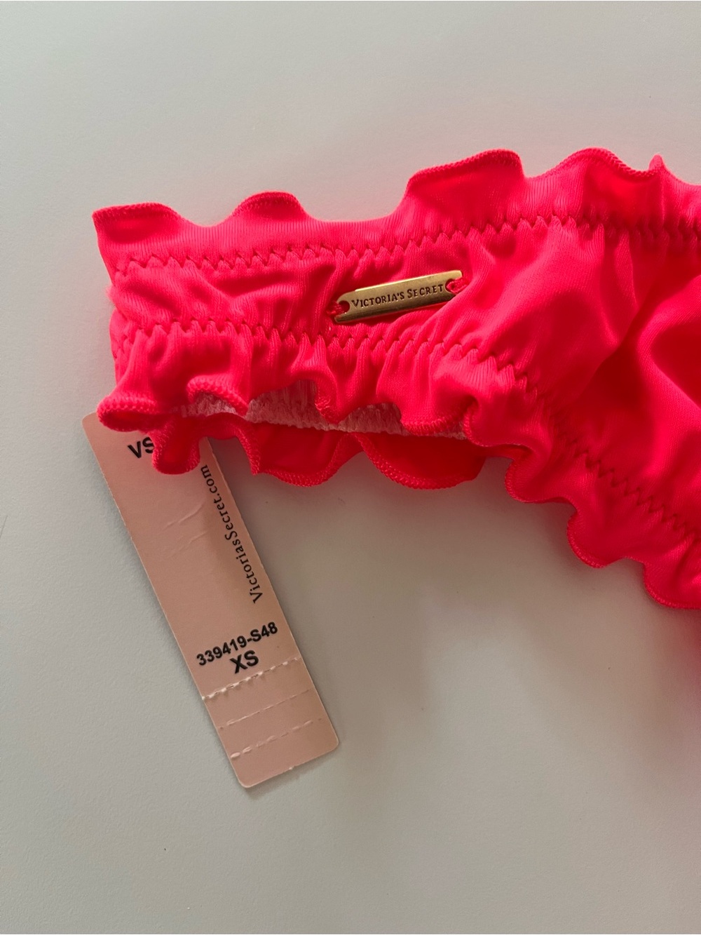 NWT Victoria’s Secret Neon Pink Ruffle Triangle Bikini - Cheeky Bottom, XS - Picture 5 of 7